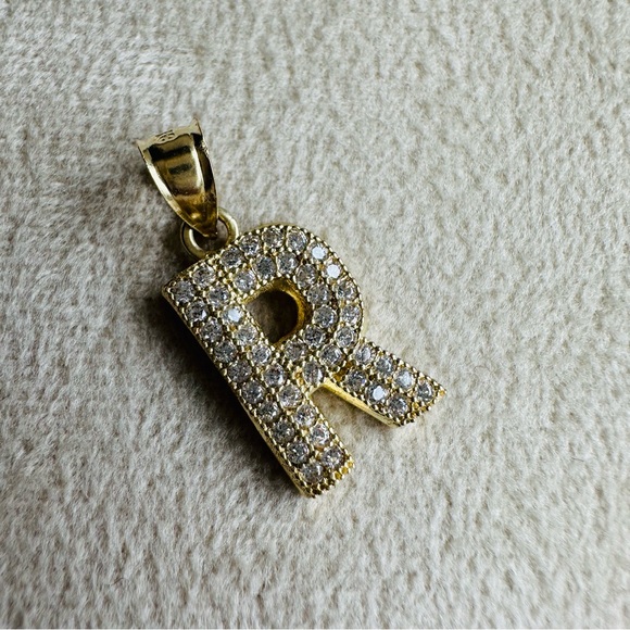 Solid 10k Gold Sparkling Pave Letter R Initial Pendant or Charm with CZ - Picture 3 of 10